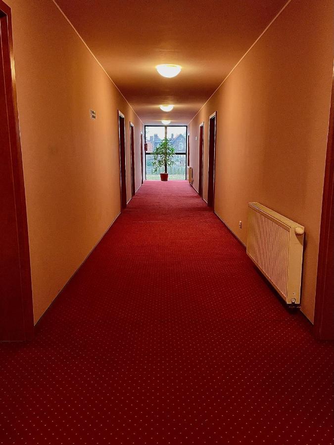 Hotel Dowhan Nowe Dış mekan fotoğraf
