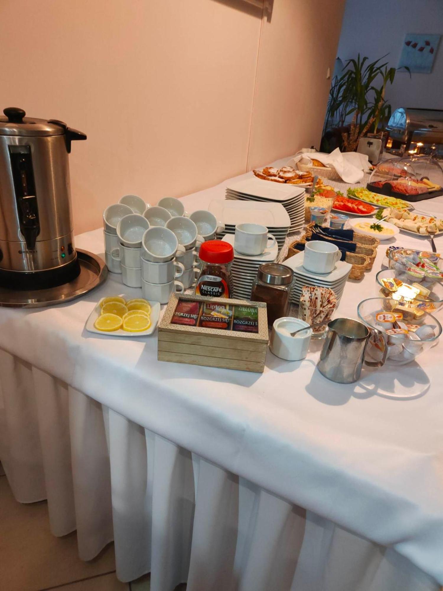 Hotel Dowhan Nowe Dış mekan fotoğraf
